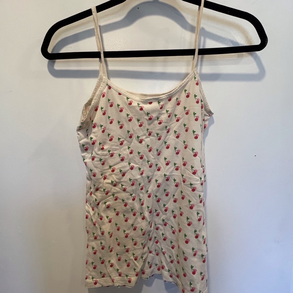Tilt tank top!